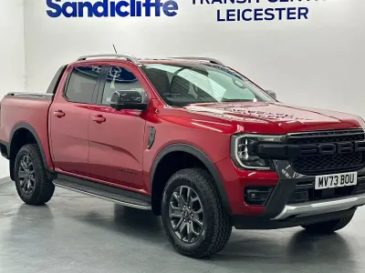 Gebraucht Ford Ranger 240 PS (176 kW) 2023 Rot Pickup