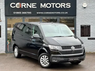 Begagnad VW Transporter Highline 110 HK (80 kW) 2022 Svart Van