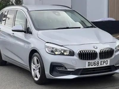 Used BMW 218 Luxury Line 140 HP (102 kW) 2018 Silver Estate