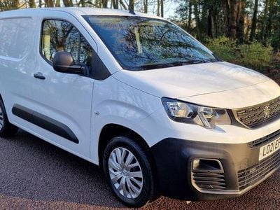 White Used 2021 Peugeot Partner MPV | £6,695 (Fair price)