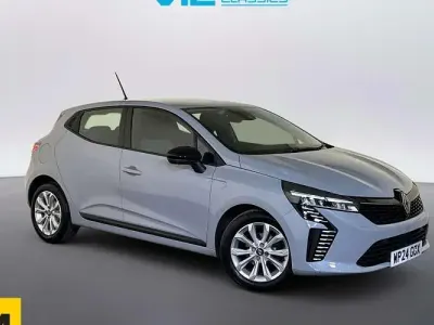 Used Renault Clio Evolution 90 HP (66 kW) 2025 Hatchback