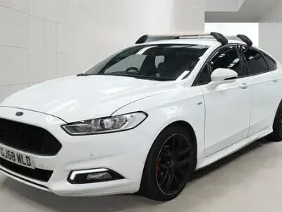 Used Ford Mondeo ST-Line 2018 White Hatchback