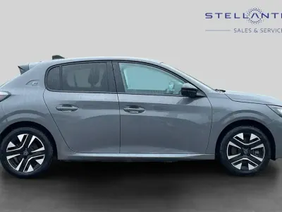 Used Peugeot e-208 Allure 98 kW (134 HP) 2024 Grey Hatchback