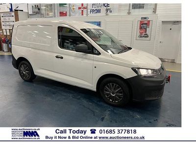 Used VW Caddy 102 HP (75 kW) 2022 White MPV