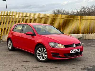 Used VW Golf VII SE 2013 Red Hatchback