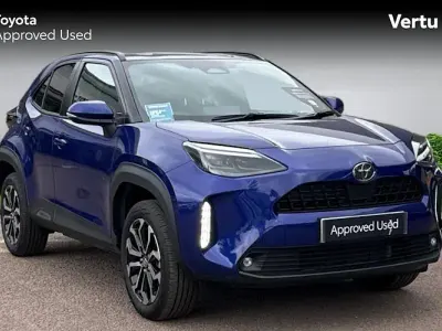 Used Toyota Yaris Cross Design 116 HP (85 kW) 2025 Blue SUV