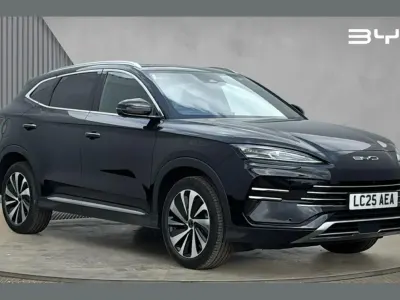 Used BYD Seal U Comfort 218 HP (160 kW) 2025 Black SUV