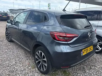 Used Renault Clio IV Iconic 100 HP (73 kW) 2019 Grey Hatchback