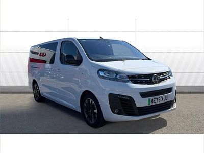 Second-hand Vauxhall Vivaro Ultimate 100 kW (136 CP) 2024 Alb Monovolum