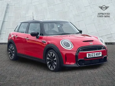 Used Mini Cooper S Exclusive 176 HP (129 kW) 2023 Red Hatchback
