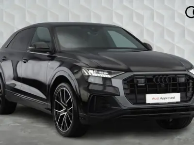 Used Audi Q8 Comfort 340 HP (250 kW) 2022 Mythos black SUV