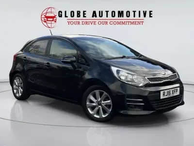 Used Kia Rio 75 HP (55 kW) 2016 Black Hatchback