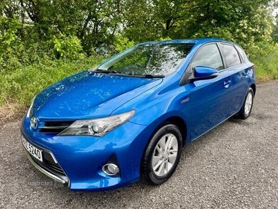 Toyota Auris Hybrid