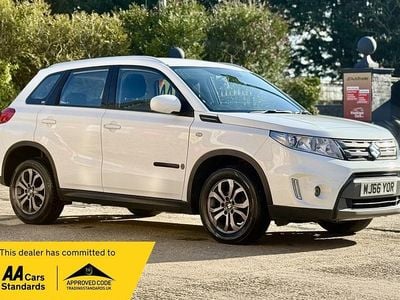 Used Suzuki Vitara SZ4 120 HP (88 kW) 2016 White SUV