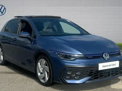 Used VW Golf VIII GTE 272 HP (200 kW) 2025 Blue Hatchback