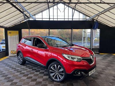Red Used 2018 Renault Kadjar Signature SUV | £10,195 (Fair price)