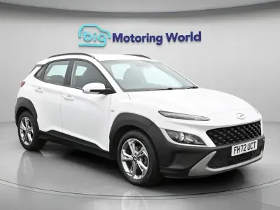 Second-hand Hyundai Kona SE 120 CP (88 kW) 2023 Alb SUV