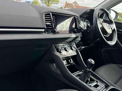 Używany Skoda Karoq SE Drive 107 KM (78 kW) 2022 Niebieski SUV