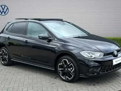 Ny VW Polo R-line 115 HK (84 kW) 2025 Svart Halvkombi