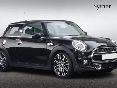 Usado Mini Cooper S Exclusive 189 HP (139 kW) 2020 Preto Citadino