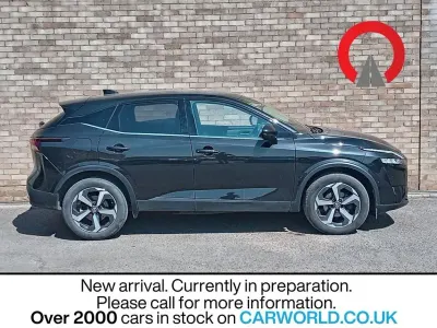 Used Nissan Qashqai N-Connecta 140 HP (102 kW) 2022 Black SUV
