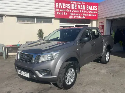 Used Nissan Navara Acenta 163 HP (119 kW) 2023 Grey Pickup