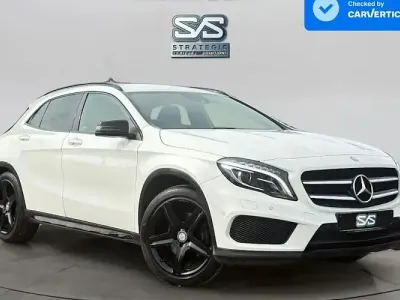 Used Mercedes GLA220 AMG line 170 HP (125 kW) 2015 White SUV