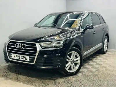 Used Audi Q7 S-Line 218 HP (160 kW) 2019 Black SUV