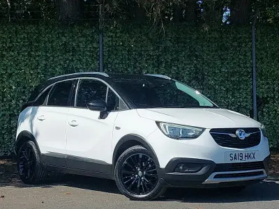 Used Vauxhall Crossland X Elite 81 HP (59 kW) 2019 White SUV