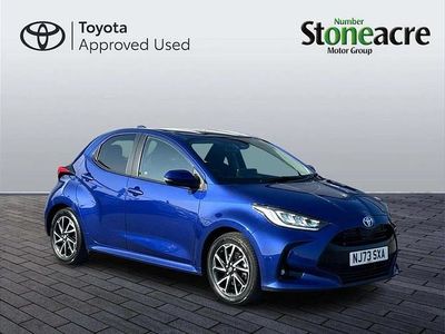 Used Toyota Yaris Hybrid Design 116 HP (85 kW) 2023 Blue Hatchback