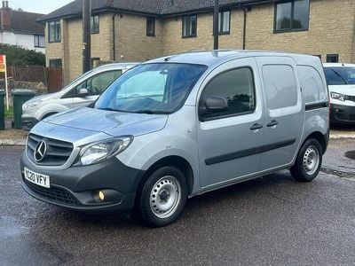 Mercedes Citan 109