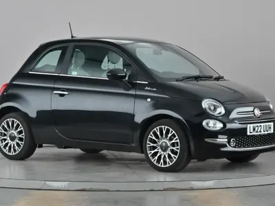 Używany Fiat 500 Dolcevita 70 KM (51 kW) 2022 Czarny Hatchback