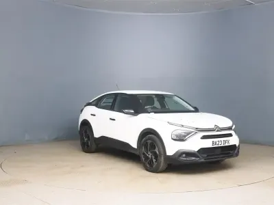 Usado Citroën C4 PureTech 102 HP (75 kW) 2023 Branco SUV