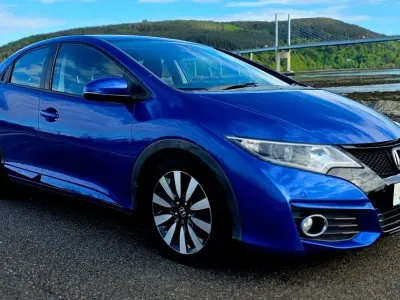 Used Honda Civic SE Plus 142 HP (104 kW) 2016 Blue Hatchback