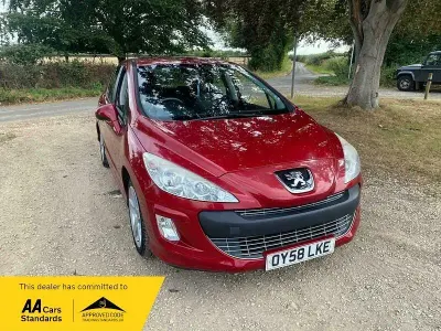 Używany Peugeot 308 Sport 120 KM (88 kW) 2008 Czerwony Hatchback