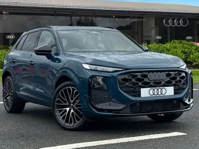 New Audi Q3 Comfort 2026 Blue SUV