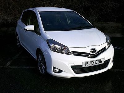 Used 2013 Toyota Yaris SR | £5,695 (Fair price)