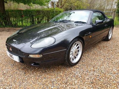 Aston Martin DB7