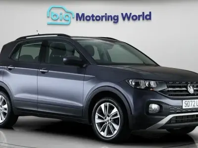 Usado VW T-Cross SE 110 HP (80 kW) 2023 Cinzento SUV