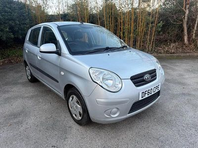 Used Kia Picanto 60 HP (44 kW) 2011 Silver Hatchback