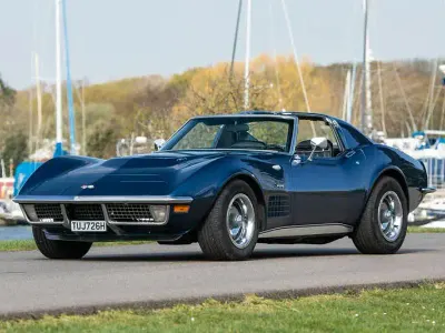 Used Chevrolet Corvette 390 HP (286 kW) 2022 Blue Cabriolet