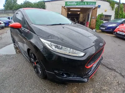 Used Ford Fiesta Zetec 140 HP (102 kW) 2016 Black Hatchback