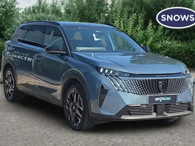 Used Peugeot 5008 GT 136 HP (100 kW) 2025 Ingaro blue SUV