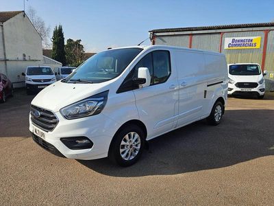 Used Ford Transit Custom Limited 130 HP (95 kW) 2021 White Van