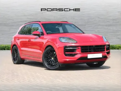 Used Porsche Cayenne GTS 493 HP (362 kW) 2024 Red SUV