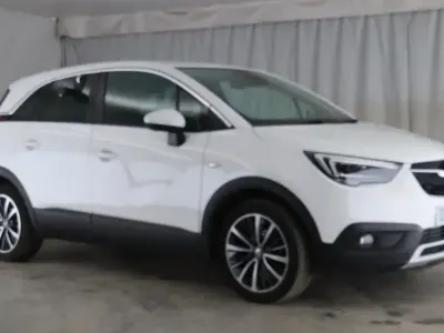 Used Vauxhall Crossland X Elite 83 HP (61 kW) 2020 White SUV