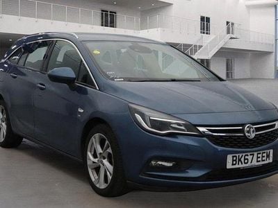 Used Vauxhall Astra SRi 150 HP (110 kW) 2017 Blue Estate