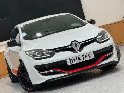 Usado Renault Mégane Coupé 265 HP (194 kW) 2014 Branco Coupé