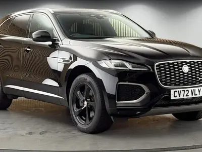 Used Jaguar F-Pace R-Dynamic 204 HP (150 kW) 2022 Santorini black SUV
