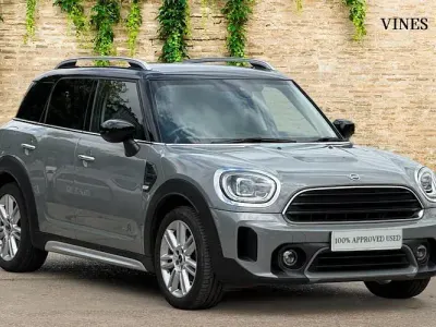 Used Mini Cooper Countryman Exclusive 136 HP (100 kW) 2021 Grey SUV